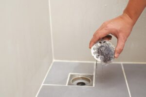 malos olores en el baño ZONA DUCHA