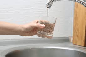 Agua turbia después de una reparación